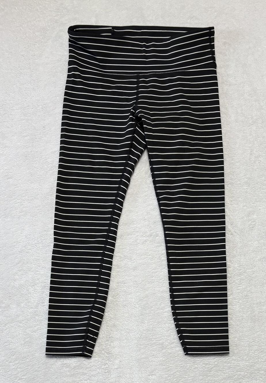 GapFit Leggings Womens Small Black Stripe Blackout Technology Performance Yoga